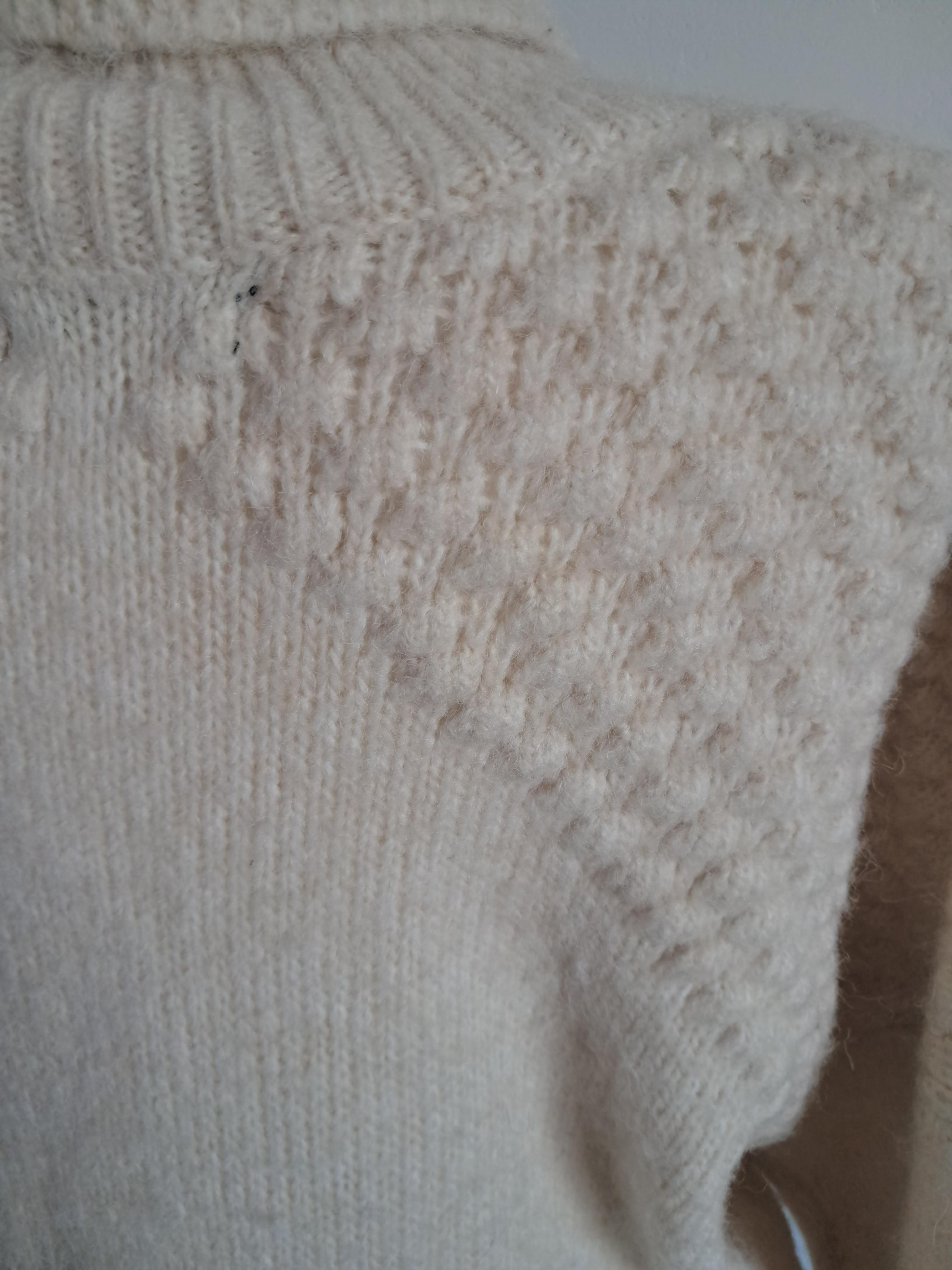 Beżowy sweter Mohito XL